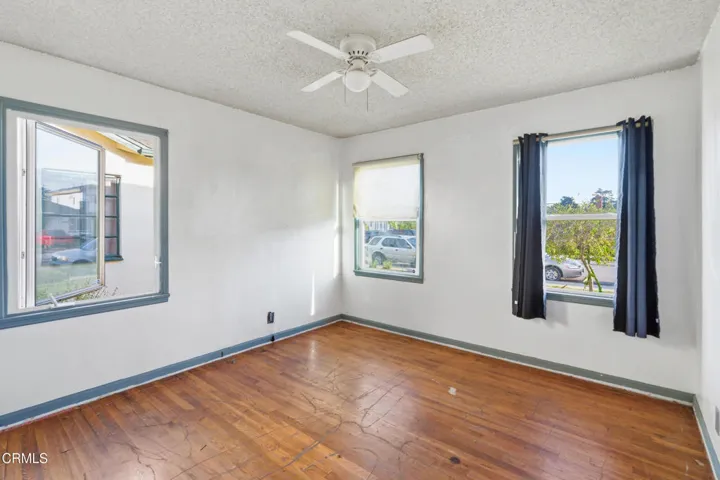 255 douglas-10