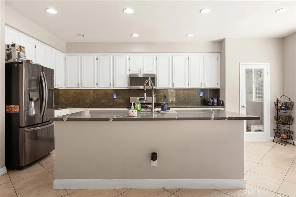 26649 Brickenridge, Murrieta, California 92563 home-pic-13