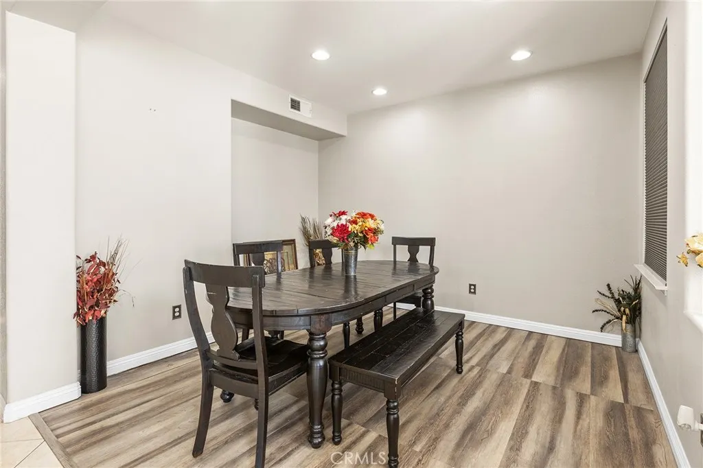 26649 Brickenridge, Murrieta, California 92563 home-pic-11