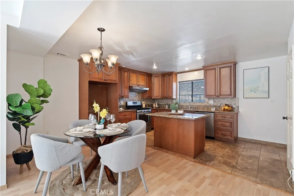 20331 Anza 10, Torrance, California 90503 home-pic-6