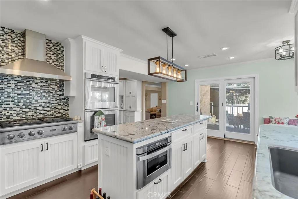 7384 Golden Star Avenue, Riverside, California 92506 home-pic-4