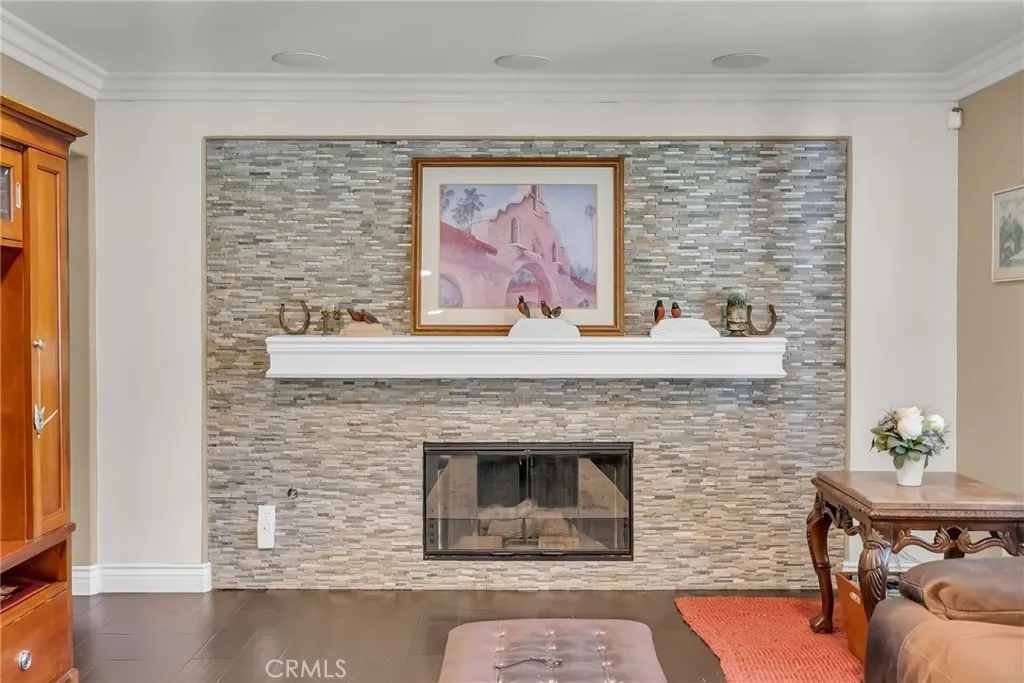 7384 Golden Star Avenue, Riverside, California 92506 home-pic-13