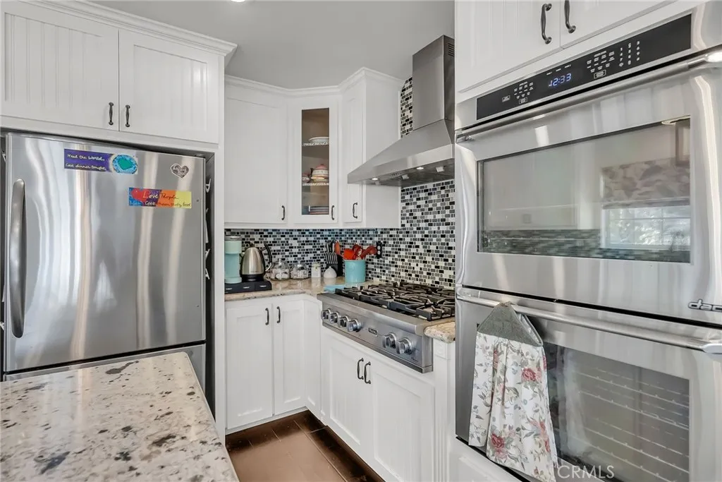 7384 Golden Star Avenue, Riverside, California 92506 home-pic-7