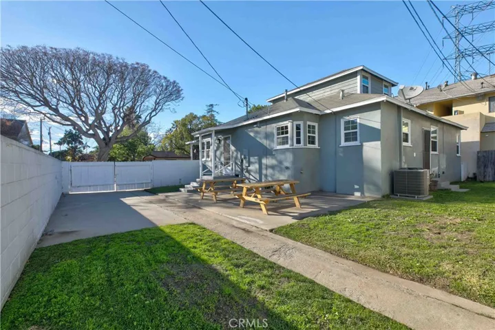 1144 N Evergreen, Burbank, California 91505