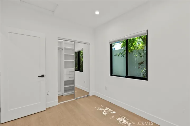 5734 Stansbury Avenue, Van Nuys, California 91401