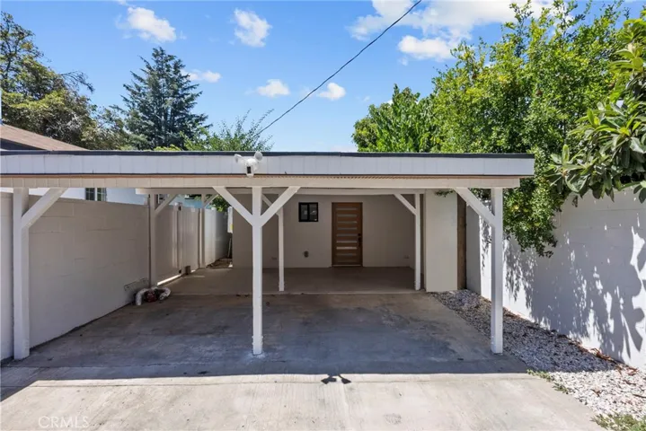 5734 Stansbury Avenue, Van Nuys, California 91401