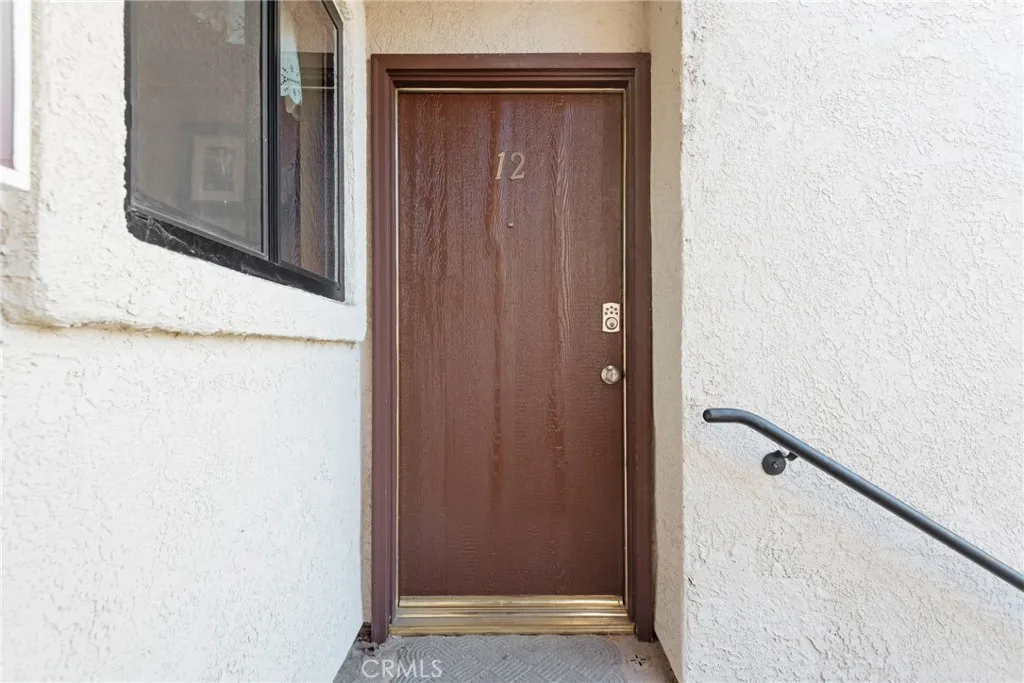 8327 Vineyard Avenue 12, Rancho Cucamonga, California 91730 home-pic-3