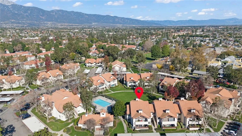 8327 Vineyard Avenue 12, Rancho Cucamonga, California 91730 home-pic-20