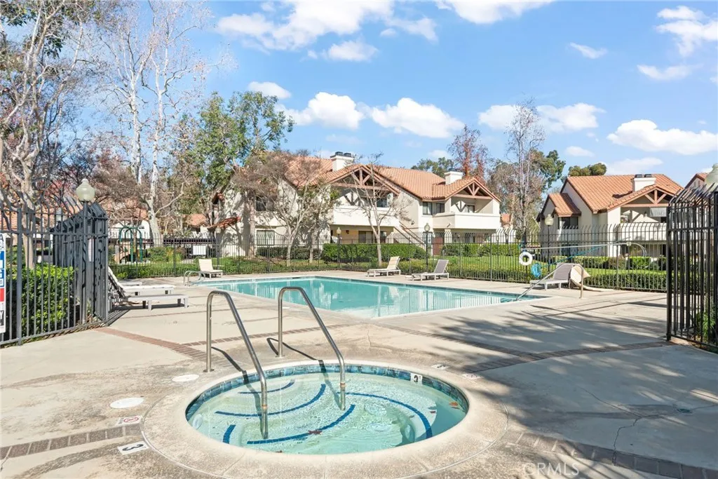 8327 Vineyard Avenue 12, Rancho Cucamonga, California 91730 home-pic-18