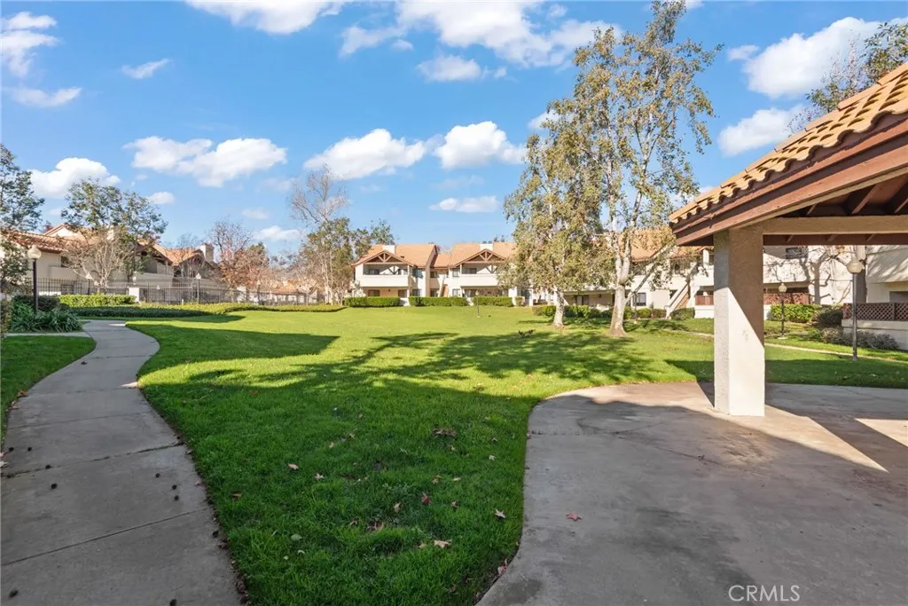 8327 Vineyard Avenue 12, Rancho Cucamonga, California 91730 home-pic-19
