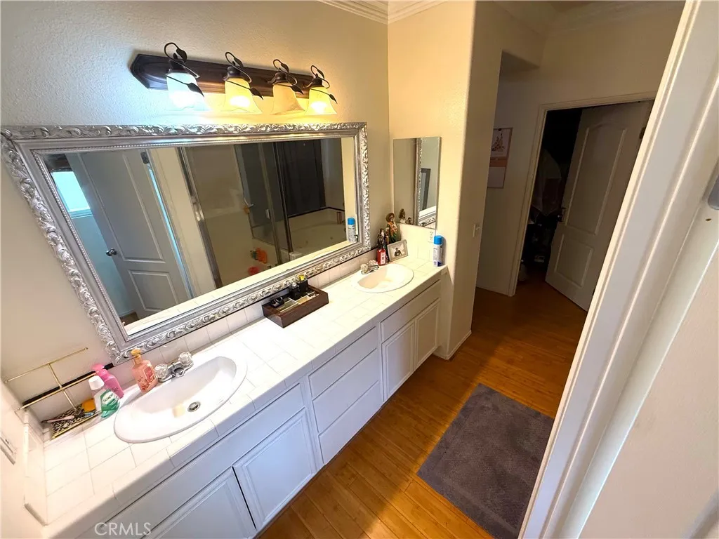 965 Cypress Drive, San Jacinto, California 92583 home-pic-14