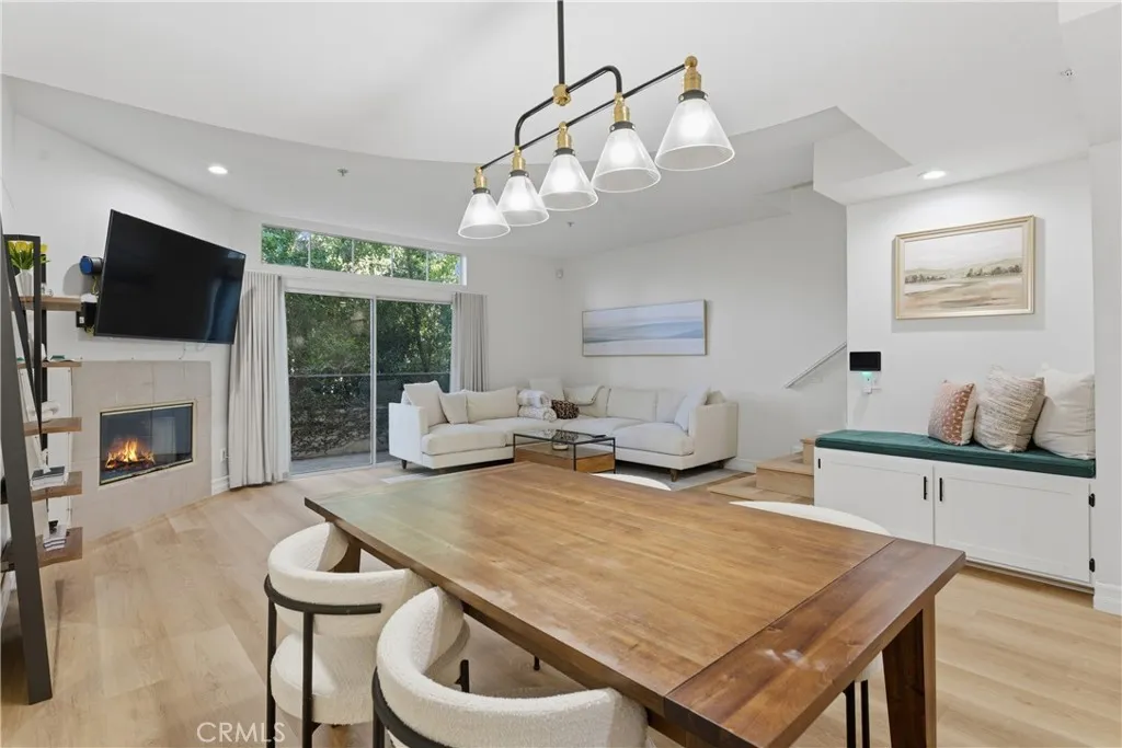 5107 Coldwater Canyon 14, Sherman Oaks, California 91423 home-pic-9