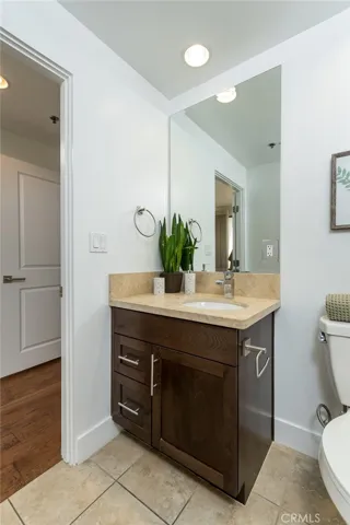 En-Suite Bath for Bedroom 1