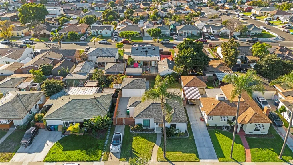 2673 Regway Avenue, Long Beach, California 90810 home-pic-38