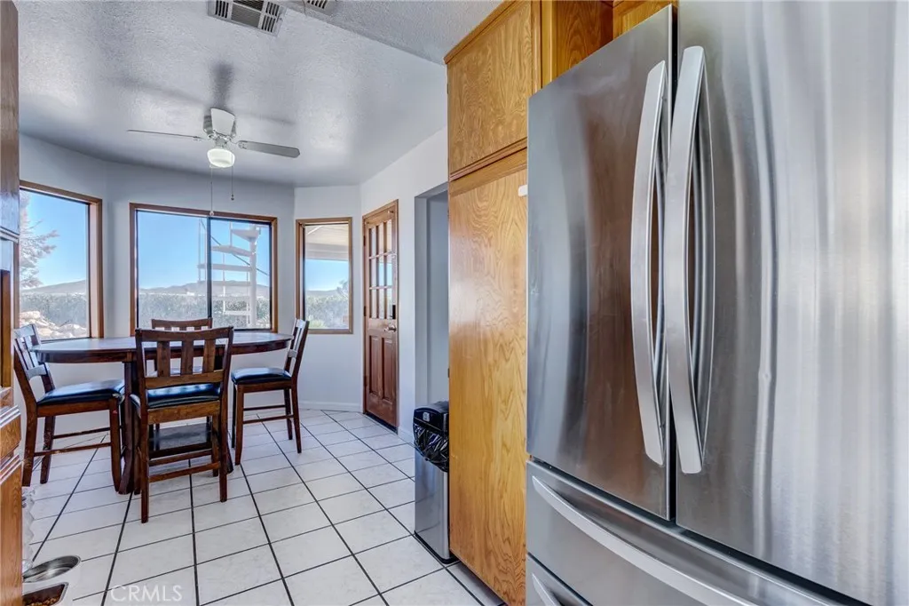 26489 Blue Water, Helendale, California 92342 home-pic-14