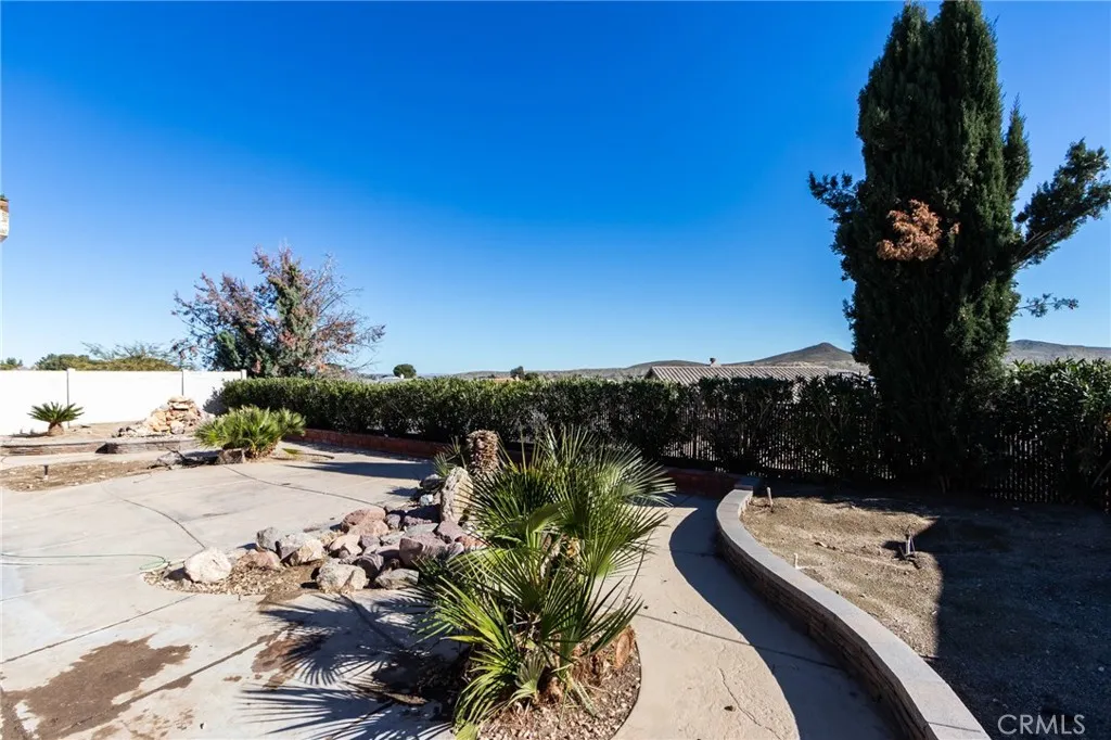 26489 Blue Water, Helendale, California 92342 home-pic-49