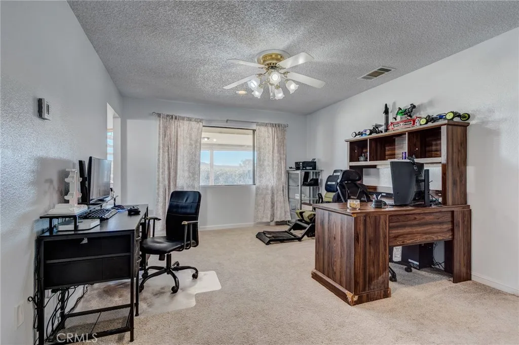 26489 Blue Water, Helendale, California 92342 home-pic-18