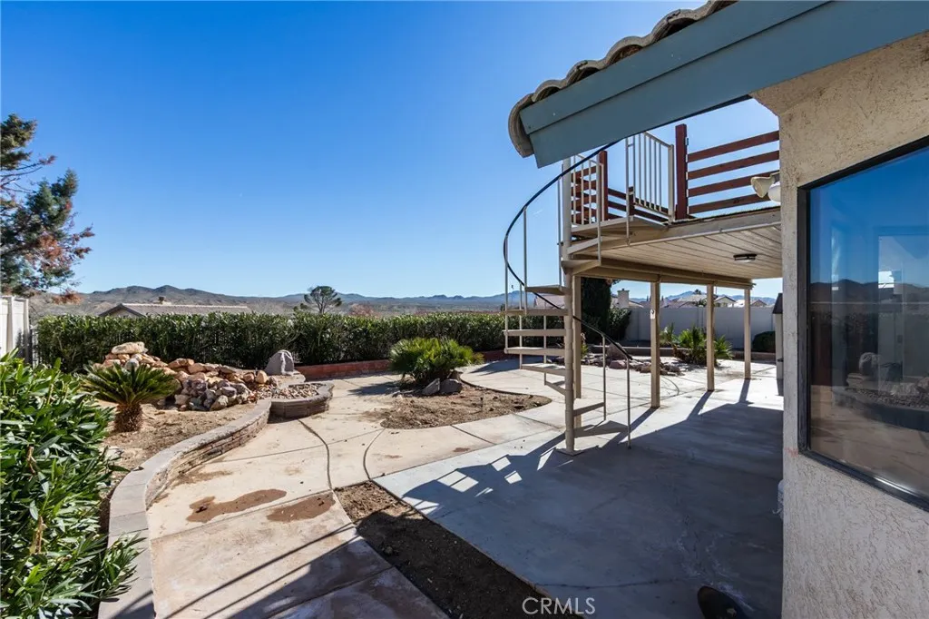 26489 Blue Water, Helendale, California 92342 home-pic-41