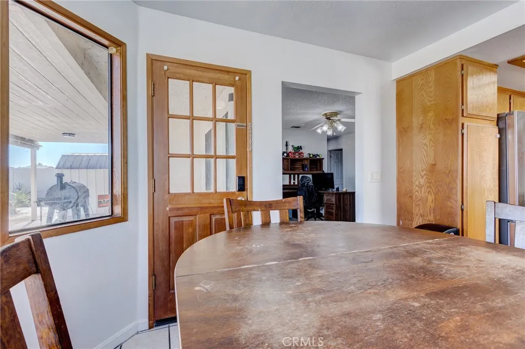 26489 Blue Water, Helendale, California 92342 home-pic-17