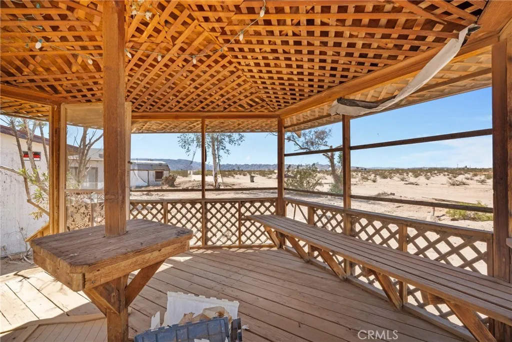 70424 Cielito Drive, 29 Palms, California 92277 home-pic-28