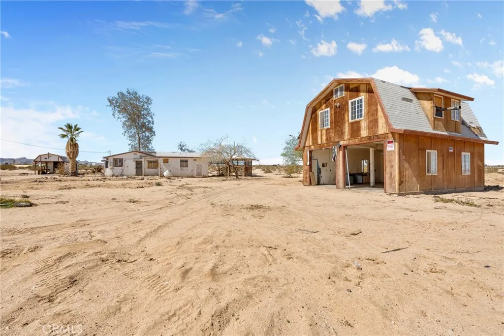 70424 Cielito Drive, 29 Palms, California 92277 home-pic-5