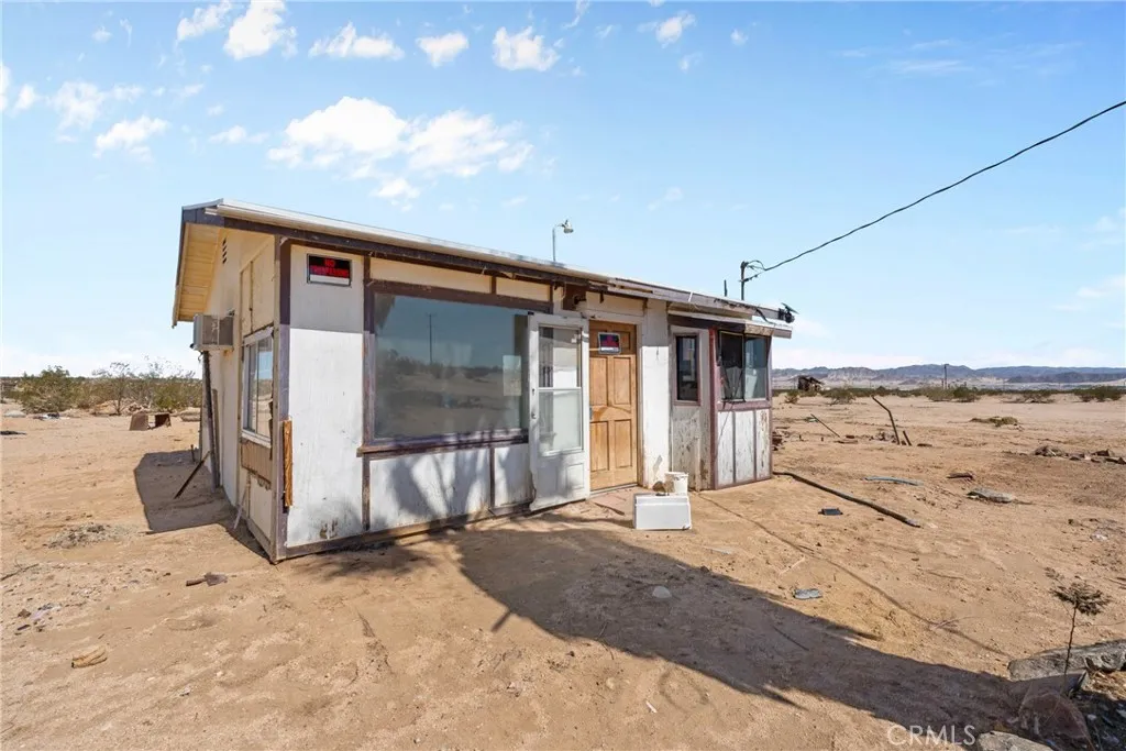 70424 Cielito Drive, 29 Palms, California 92277 home-pic-15