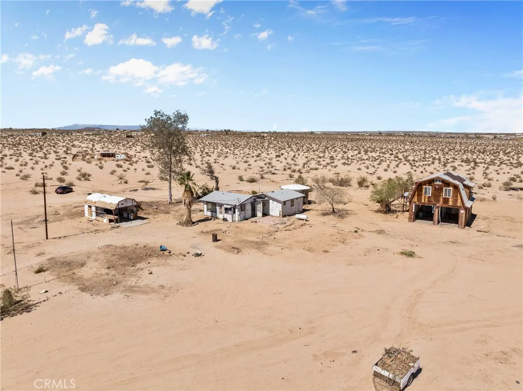 70424 Cielito Drive, 29 Palms, California 92277 home-pic-1