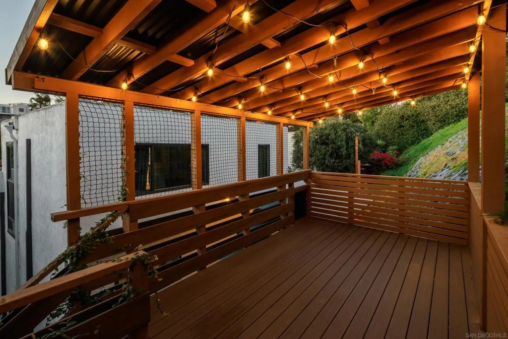 4541 Gesner Street, San Diego, California 92117 home-pic-21