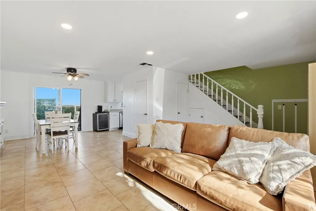 627 13th 16, San Diego, California 92154 home-pic-6