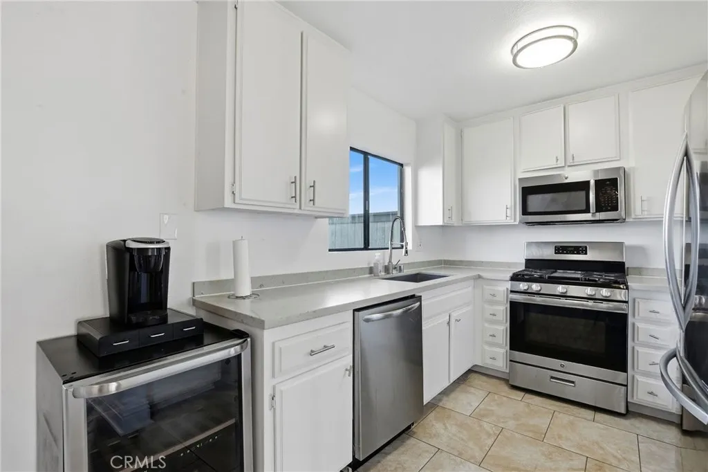627 13th 16, San Diego, California 92154 home-pic-10