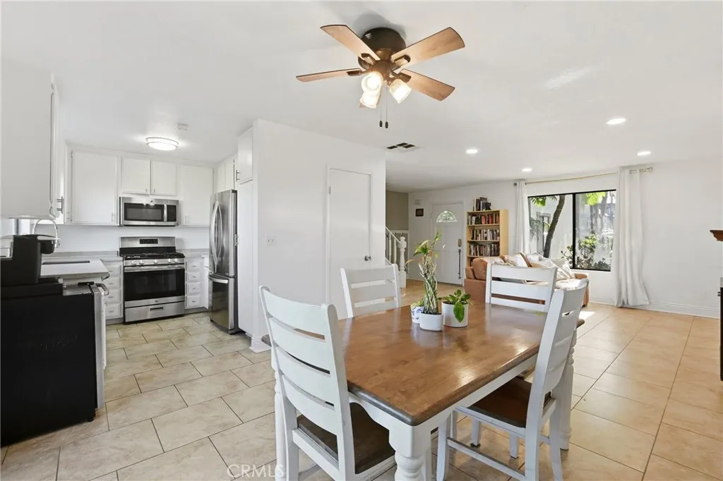 627 13th 16, San Diego, California 92154 home-pic-12