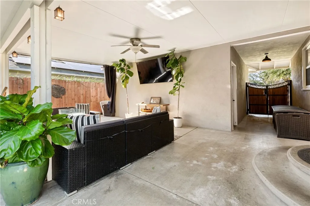 13112 Lassen Way Way, Santa Ana, California 92705 home-pic-28