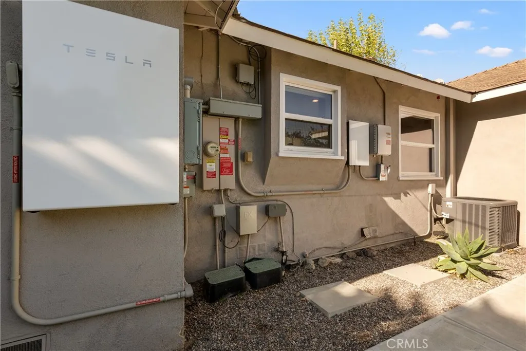 13112 Lassen Way Way, Santa Ana, California 92705 home-pic-36
