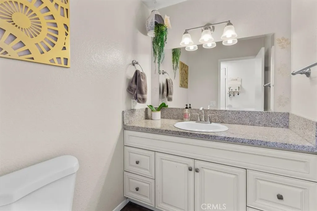 2321 S Magnolia 2a, Ontario, California 91762 home-pic-11