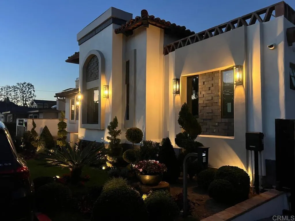 701 1st St Street, Coronado, California 92118 home-pic-6