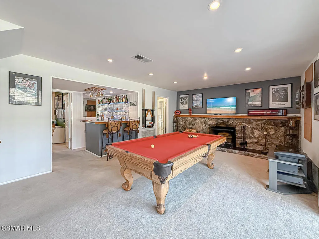 181 W Avenida De Las Flores, Thousand Oaks, California 91360 home-pic-23