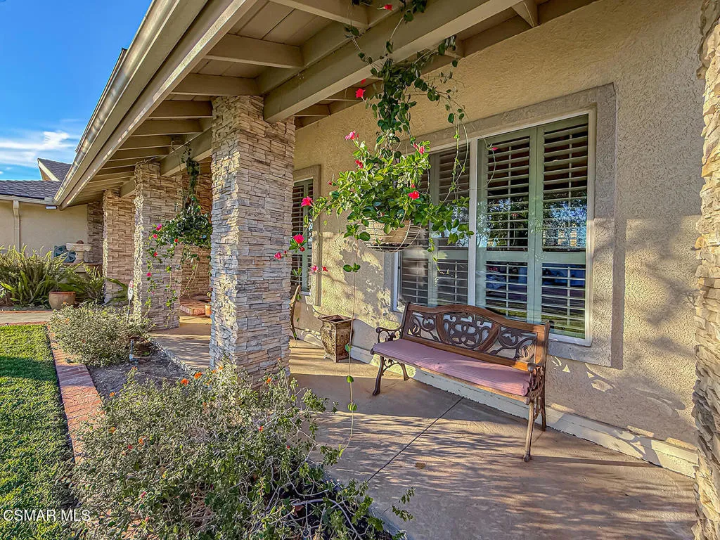 181 W Avenida De Las Flores, Thousand Oaks, California 91360 home-pic-4