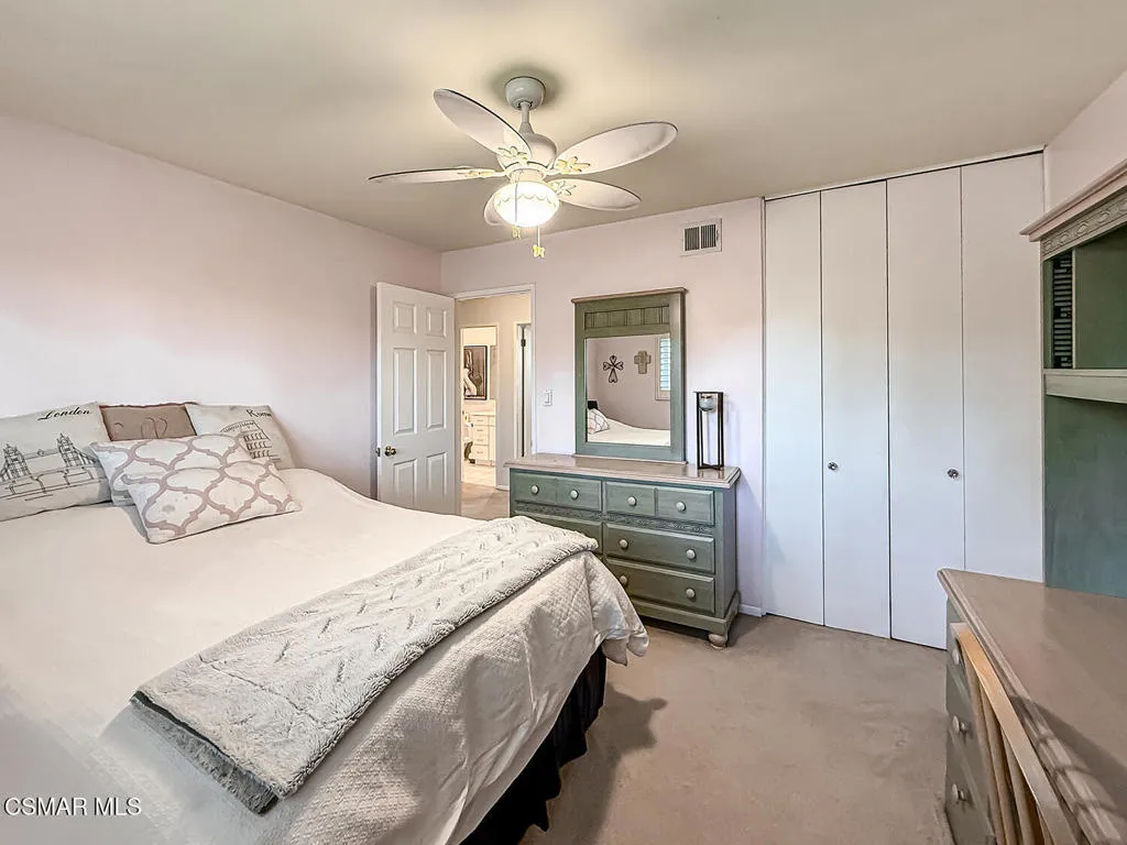181 W Avenida De Las Flores, Thousand Oaks, California 91360 home-pic-35