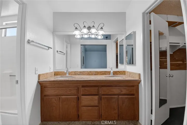 7088 Arbor Court, Hesperia, California 92345