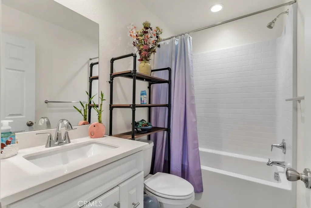 2814 Clary, Spring Valley, California 91977 home-pic-22