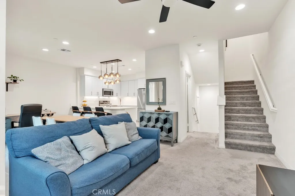 2814 Clary, Spring Valley, California 91977 home-pic-6