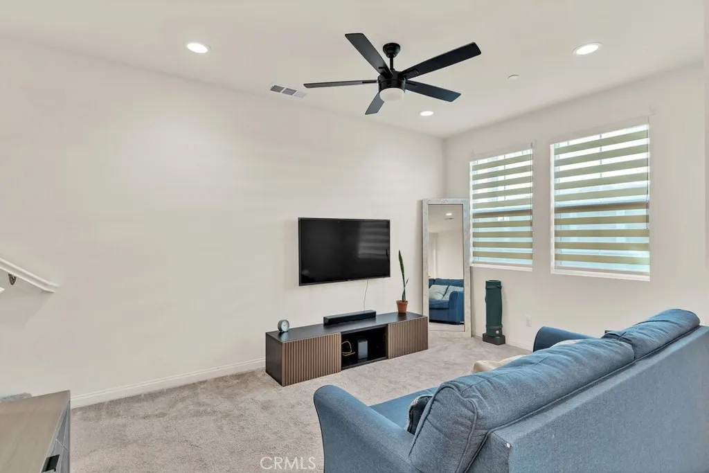 2814 Clary, Spring Valley, California 91977 home-pic-7