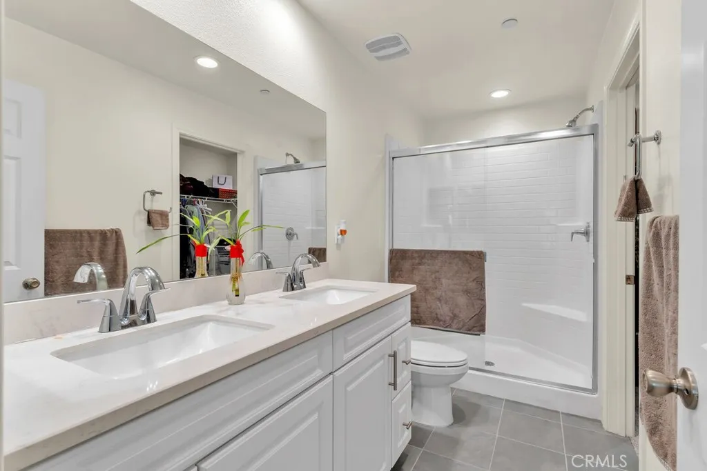 2814 Clary, Spring Valley, California 91977 home-pic-27