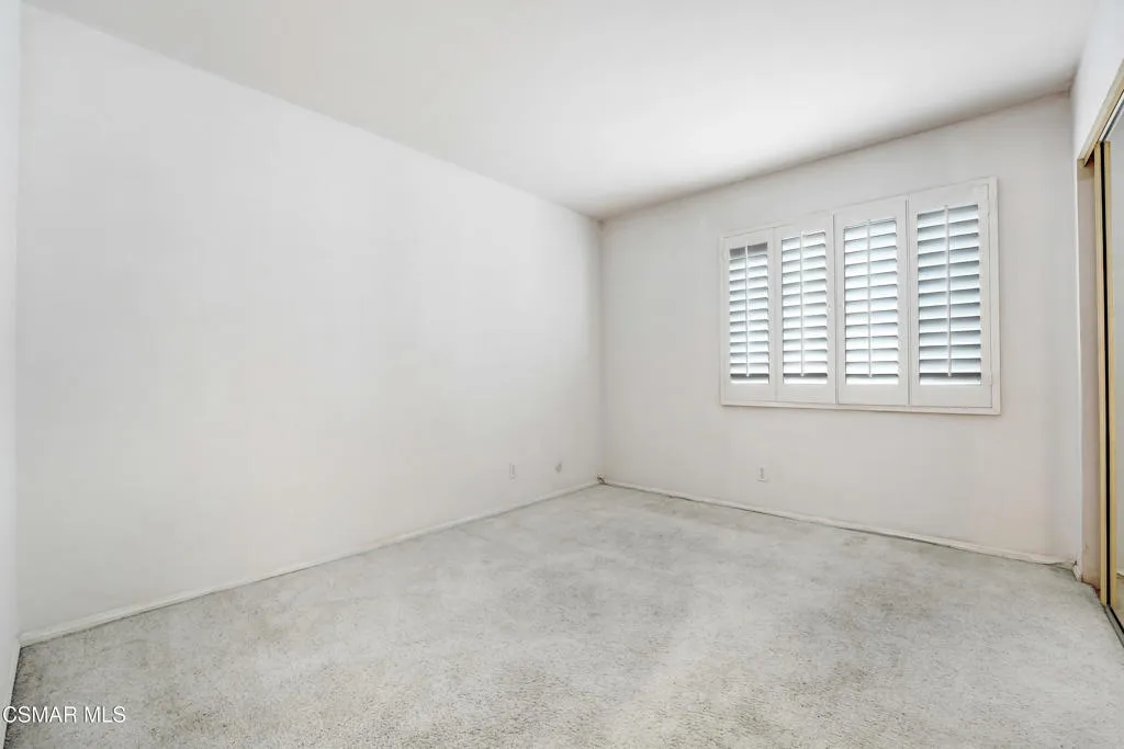 3058 Seahorse Avenue, Ventura, California 93001 home-pic-23