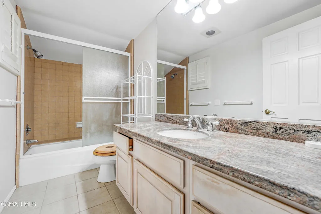 3058 Seahorse Avenue, Ventura, California 93001 home-pic-34