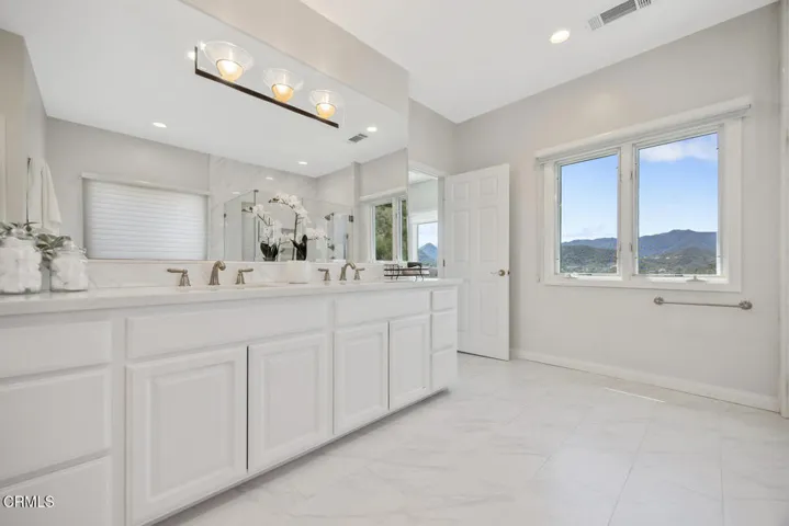 1766 Stanhope Ct Lake Sherwood-large-043