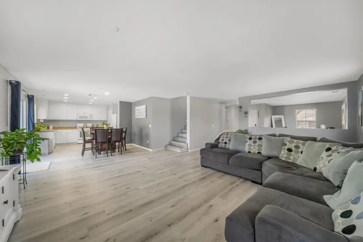 84030 manhattan dr 5mb (30 of 83)