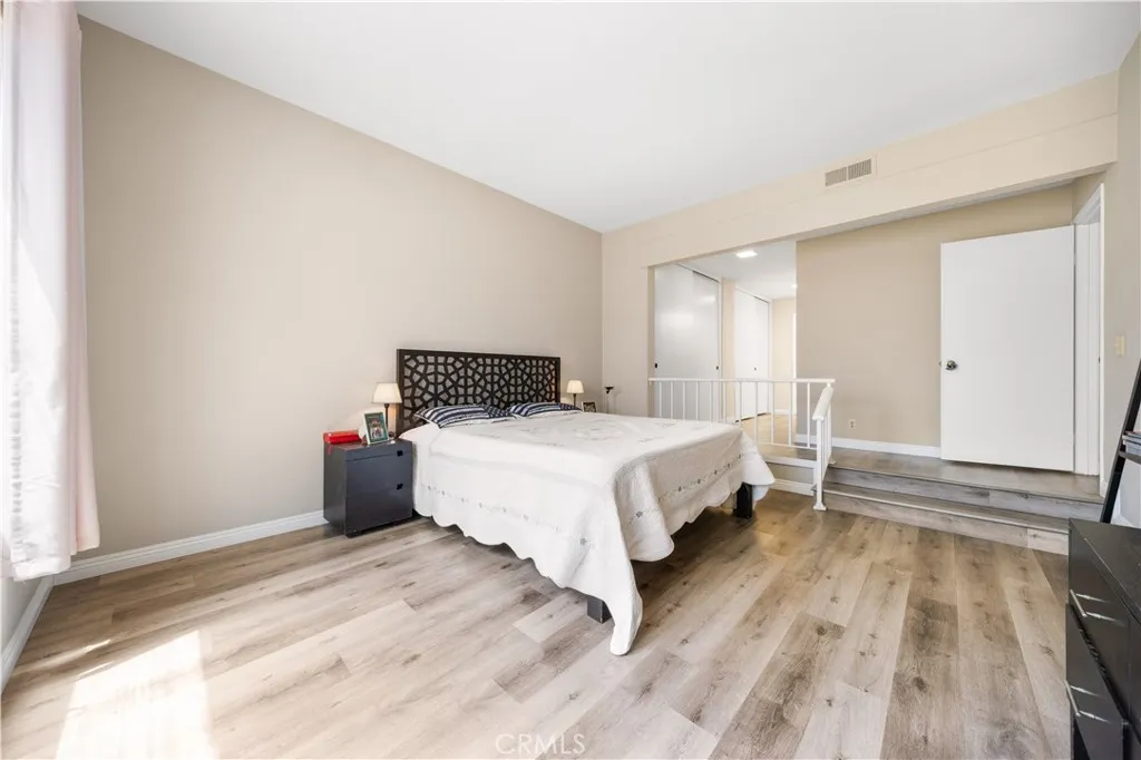 11 Palos 55, Irvine, California 92612 home-pic-18