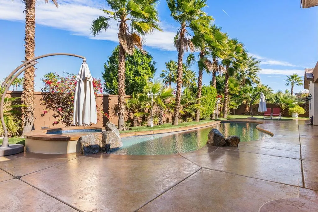 18 Calais Circle, Rancho Mirage, California 92270 home-pic-46
