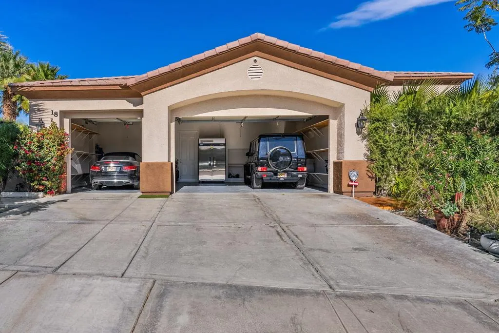 18 Calais Circle, Rancho Mirage, California 92270 home-pic-51
